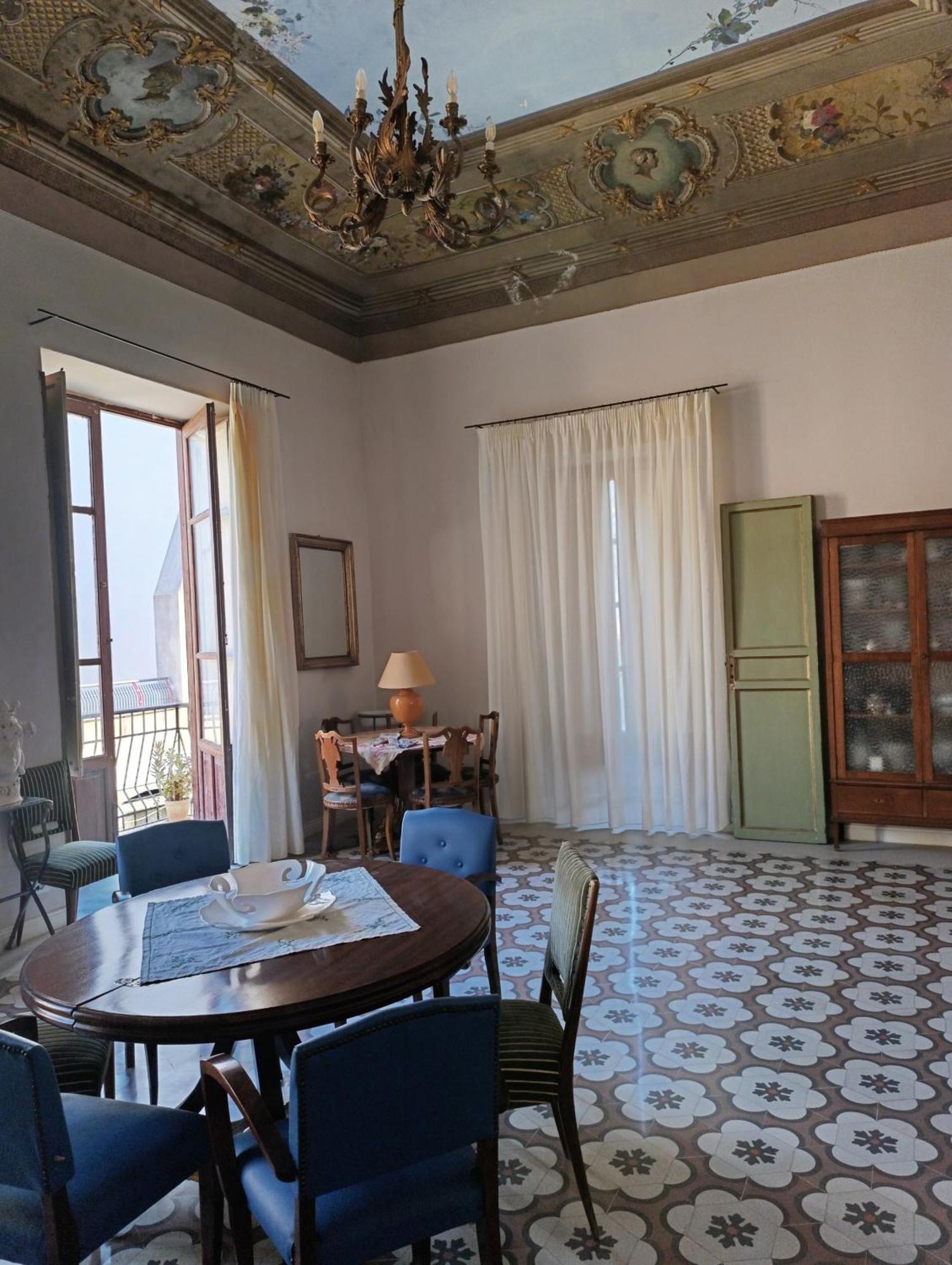La Dimora Del Marchese Notarbartolo Apartment Palermo Exterior photo